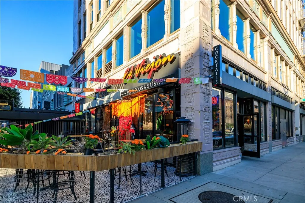 133 N The Promenade N 426, Long Beach, California 90802 home-pic-52